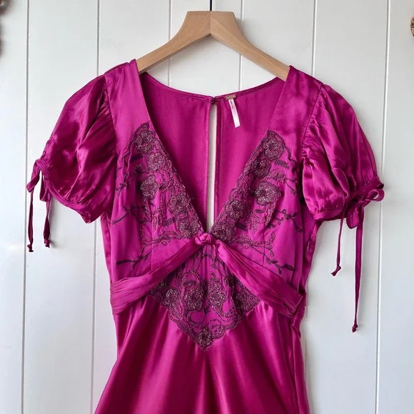 SOLD -D- Free People dress maxi satiny floral embroidered spring cocktail summer - Picture 6 of 6